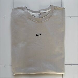 Nike Sportswear Premium Essentials Men’s Light Bone T-Shirt